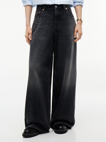Wide Leg Jean 'CHARLIE' Tommy Jeans en noir : devant