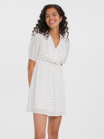 Robe VERO MODA en blanc : devant