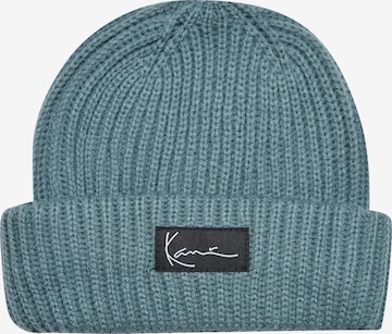 Karl Kani Beanie in Blue: front