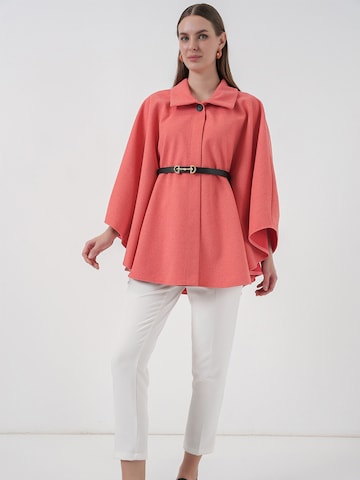 Bigdart Cape in Orange