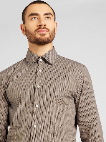 Coupe slim Chemise 'HANK' BOSS Black en beige