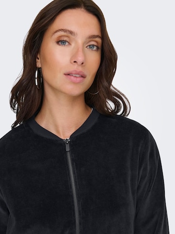 Veste de survêtement 'JDYVida' JDY en noir