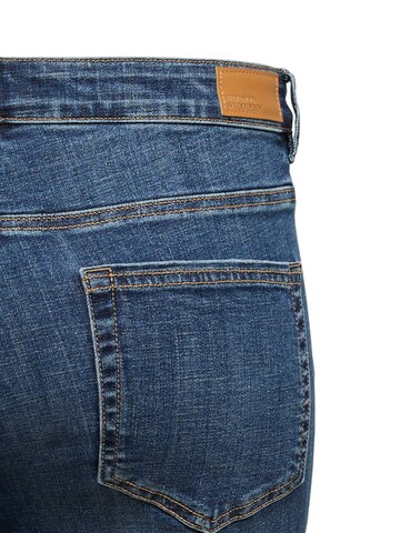 regular Jeans 'VMCFLASH' di Vero Moda Curve in blu