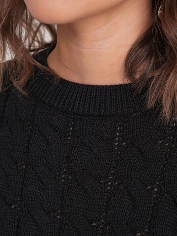 MixRay Sweater in Black