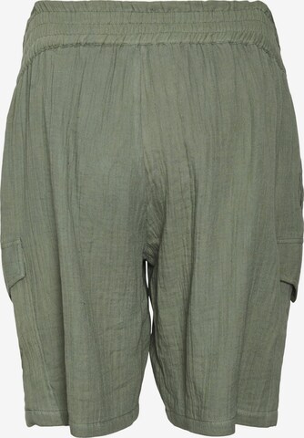 MAMALICIOUS Loose fit Cargo trousers 'Malu' in Green