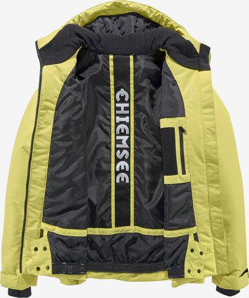 Coupe regular Veste outdoor 'Thredbo' CHIEMSEE en jaune