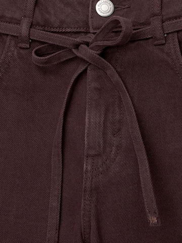 Pull&Bear Regular Дънки в кафяво