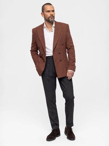 Antioch Between-Season Jacket in Brown