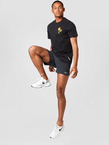 Nike Sportswear Tričko – černá