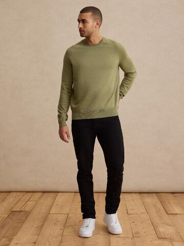 DAN FOX APPAREL Πουλόβερ 'Benno' σε πράσινο