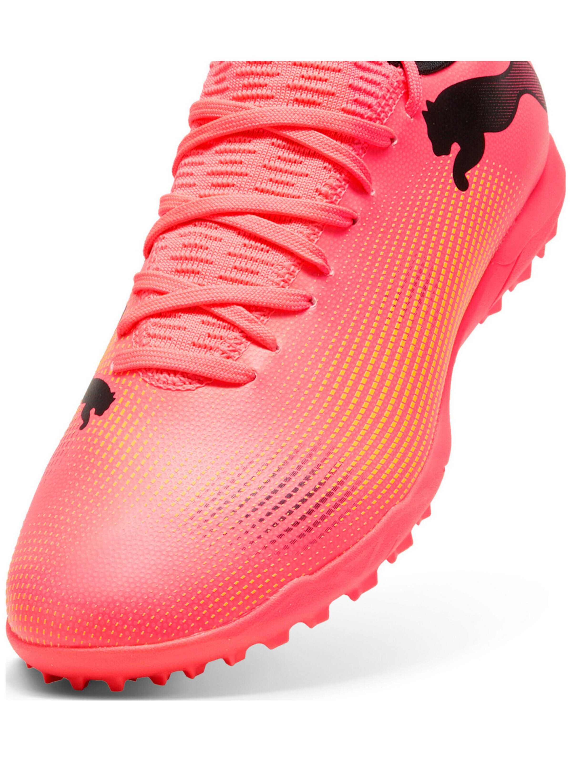 PUMA - Zapatillas de fútbol 'Puma Future 7 Play Tt' en rosa