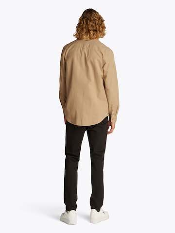 Tommy Jeans Regular Fit Hemd in Beige: Rückseite