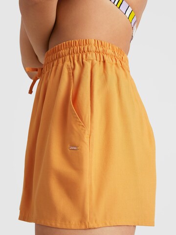 O'NEILL Regular Trousers in Yellow