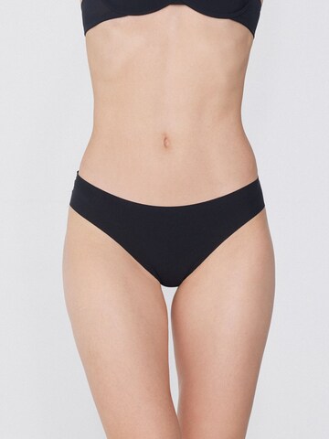 Tezenis Panty in Black: front