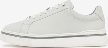 Baskets basses Derimod en blanc : devant