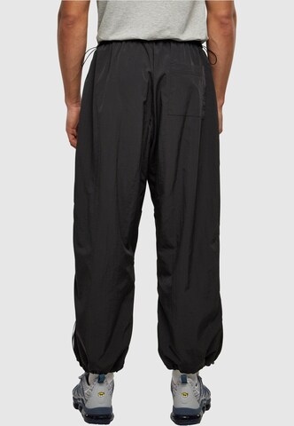 Urban Classics Tapered Broek in Zwart