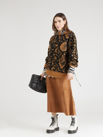 Monki Sweater in Brown