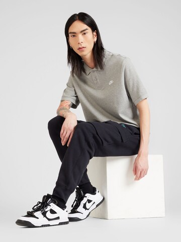 Nike Sportswear Μπλουζάκι 'Club' σε γκρι