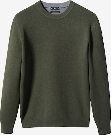 MANGO MAN Sweater 'Luxus' in Green: front