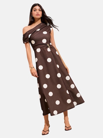 Friends Like These Dress in Brown: front
