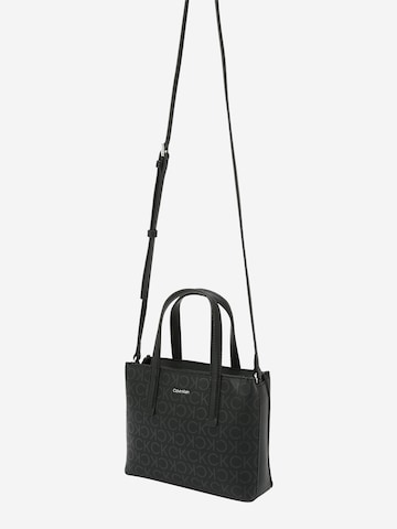 Borsa a mano 'Must' di Calvin Klein in nero