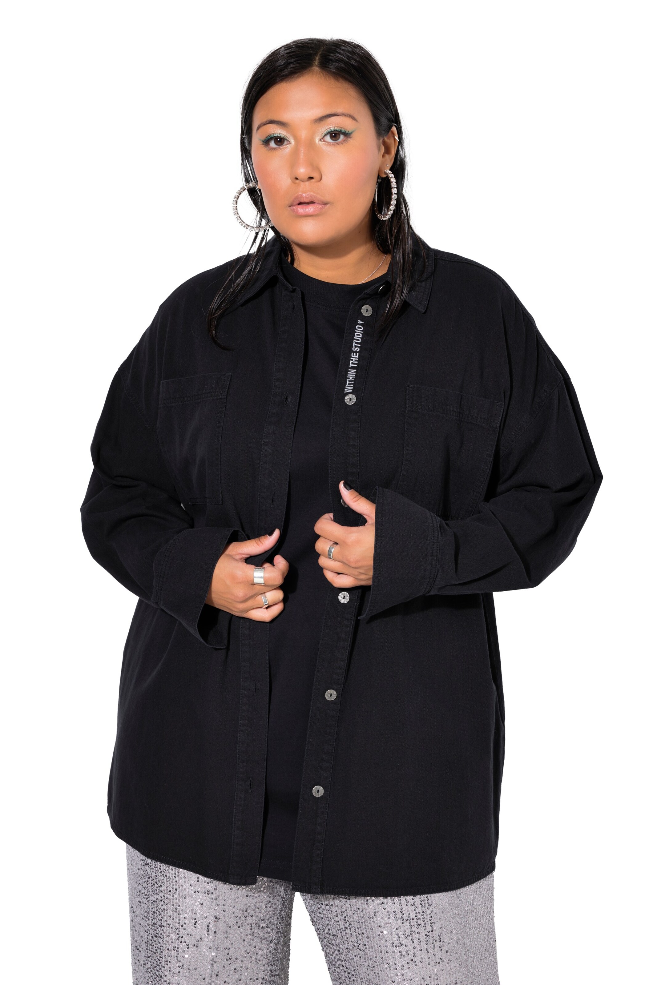 Studio Untold Bluse in Schwarz: Vorderseite