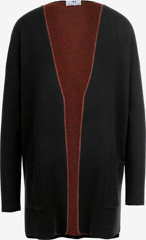 Peter Hahn Knit Cardigan in Black: front