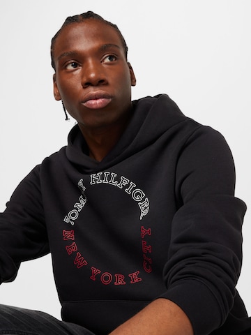 TOMMY HILFIGER - Sudadera en negro