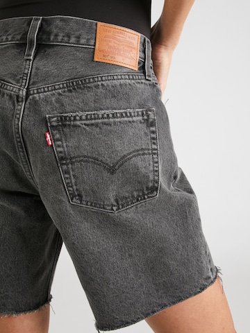 LEVI'S ® Regular Jeans '501  90s Short' in Zwart
