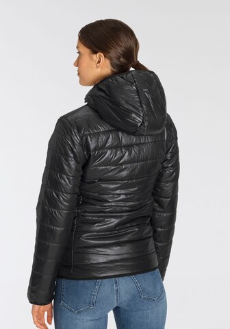 Veste mi-saison 'KARA' BENCH en noir