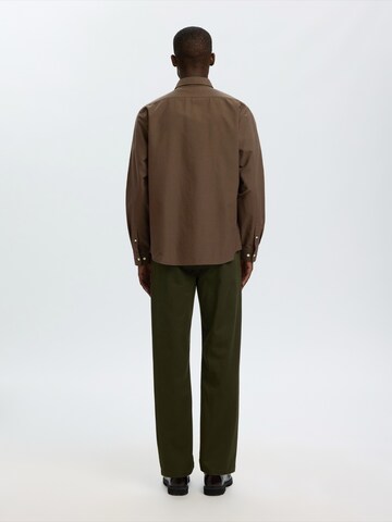 SELECTED Regular Fit Hemd 'Rick' in Braun