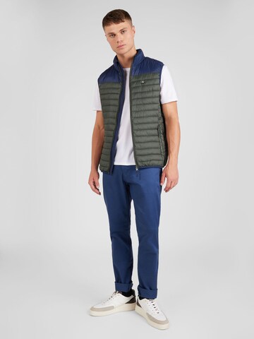 BLEND Vest in Green