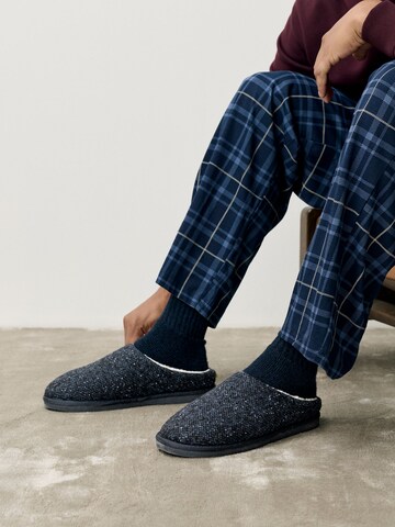 Pantoufle Next en bleu