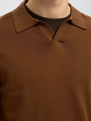 SELECTED Shirt in Brown