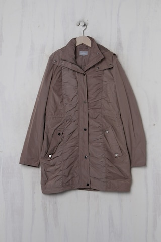 maddison Jacket & Coat in M in Grey: front
