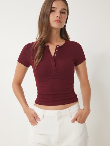 T-shirt Happiness İstanbul en rouge : devant