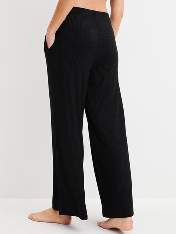 CALIDA Pyjamahose 'Feminine Lounge'‌‌‌ in Schwarz
