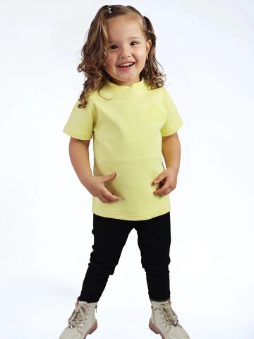 Donder Shirt 'Heavy Tee Essential Canary Yellow' in Geel
