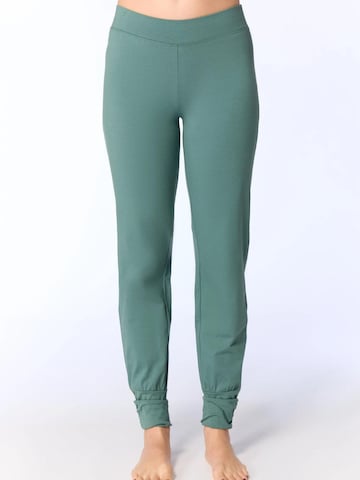 Albero Natur Pants 'Damen Bio-Baumwoll Yogahose' in Green: front