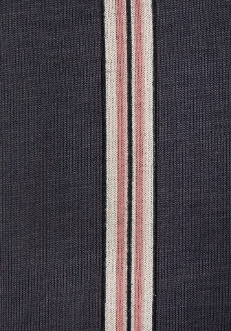 Pantaloncini da pigiama di LASCANA in blu