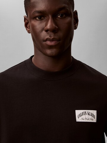 T-Shirt 'Varsity Badge' Calvin Klein Jeans en noir