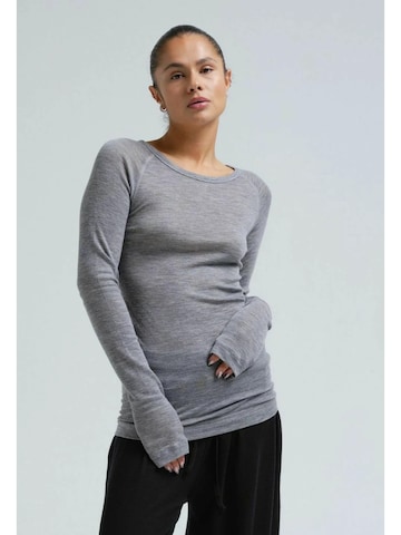 Seamless Basic Shirt 'Jade' in Grijs: voorkant