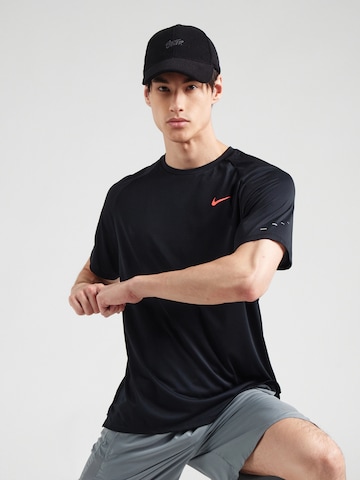 NIKE Funkčné tričko 'ENRGY STRIDE' - Čierna