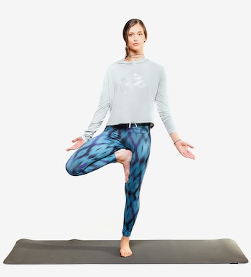 YOGISTAR.COM Skinny Workout Pants in Blue