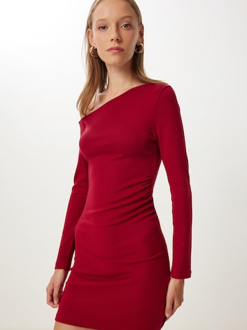 Happiness İstanbul Šaty - Červená