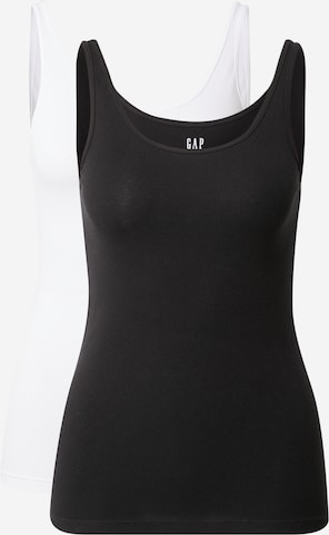 GAP Top in Black: front