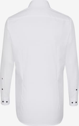 Coupe slim Chemise business ' Slim ' SEIDENSTICKER en blanc