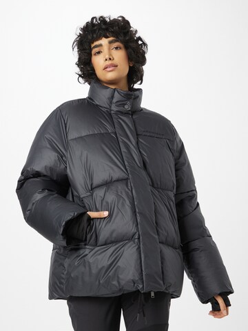 Röhnisch Outdoor jacket 'Mapei' in Black: front