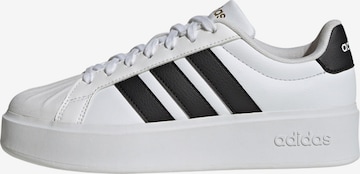 Sneaker bassa 'Streettalk Bold' di ADIDAS SPORTSWEAR in bianco: frontale