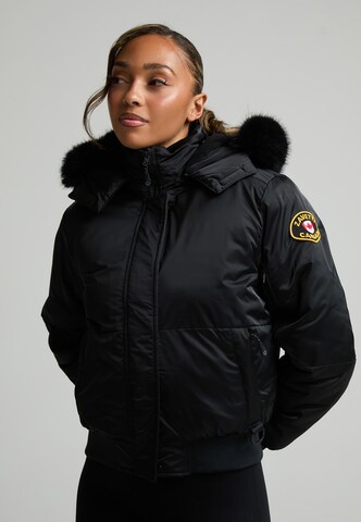 Veste d’hiver 'OLIVIA ' Zavetti Canada en noir : devant